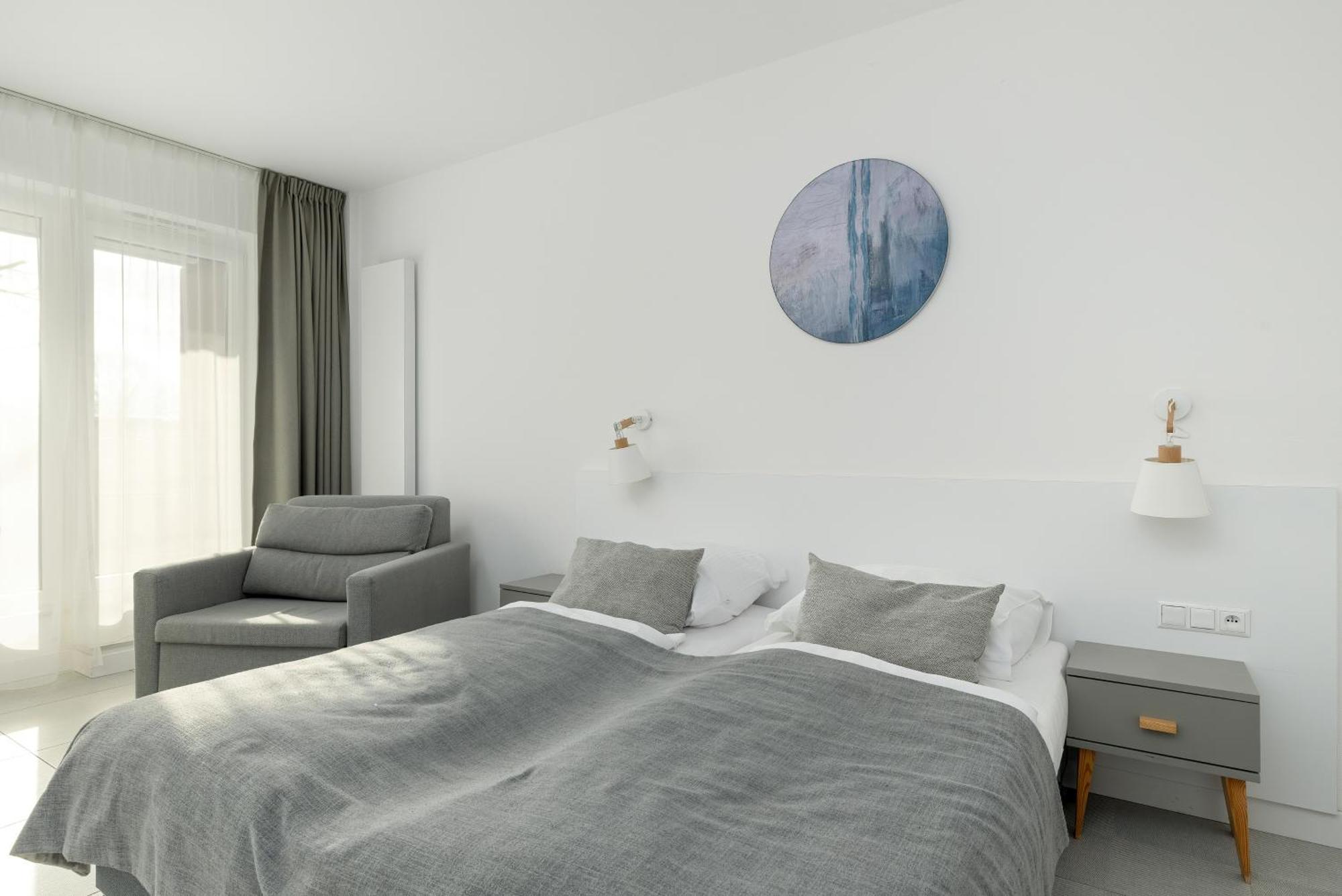 Aquamarina Prima By Solarento Apartment